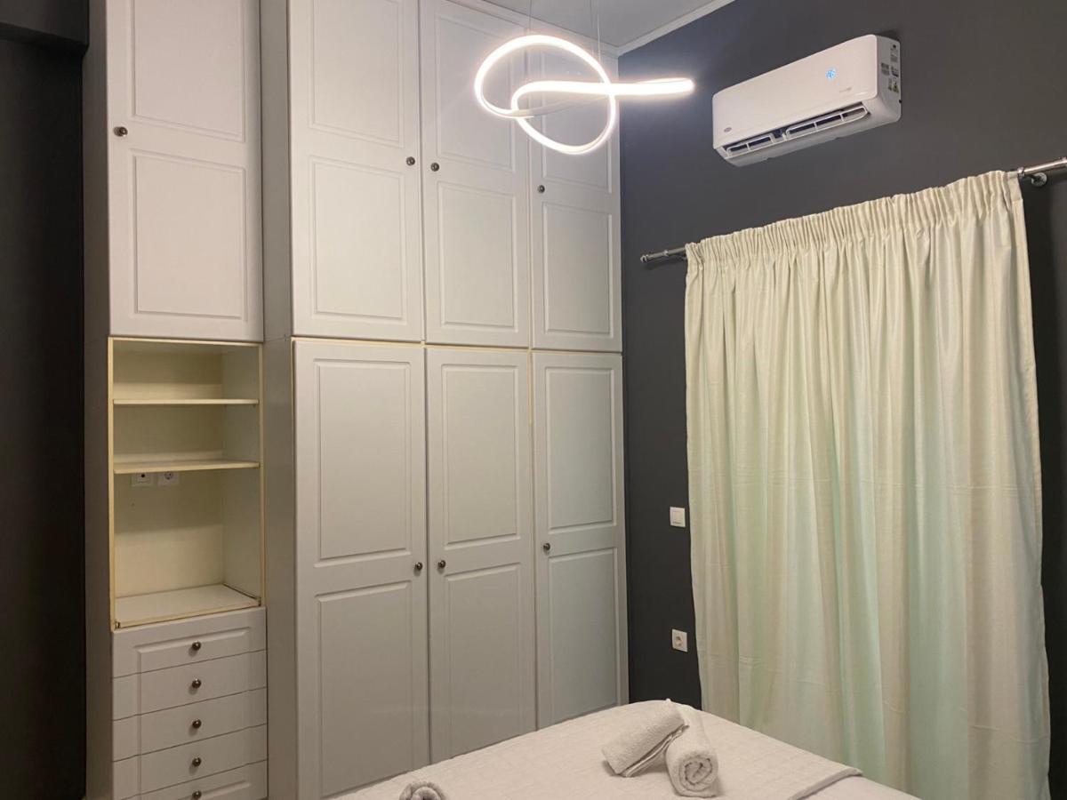 Comfortable Apartment Near To Metro Athens Exterior photo